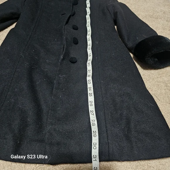 Trilogi Collections coat size 8 toddler dressy coat. - Picture 3 of 13